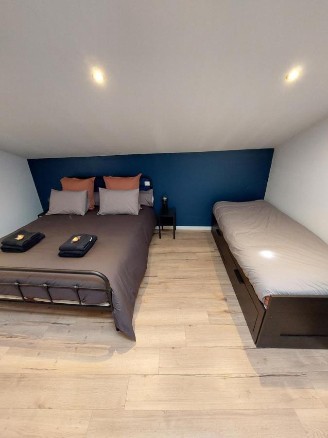 Emilie Une Nuit - 3 Chambres Au 2E Etage - Maison Avec Chats Vandieres  Dış mekan fotoğraf